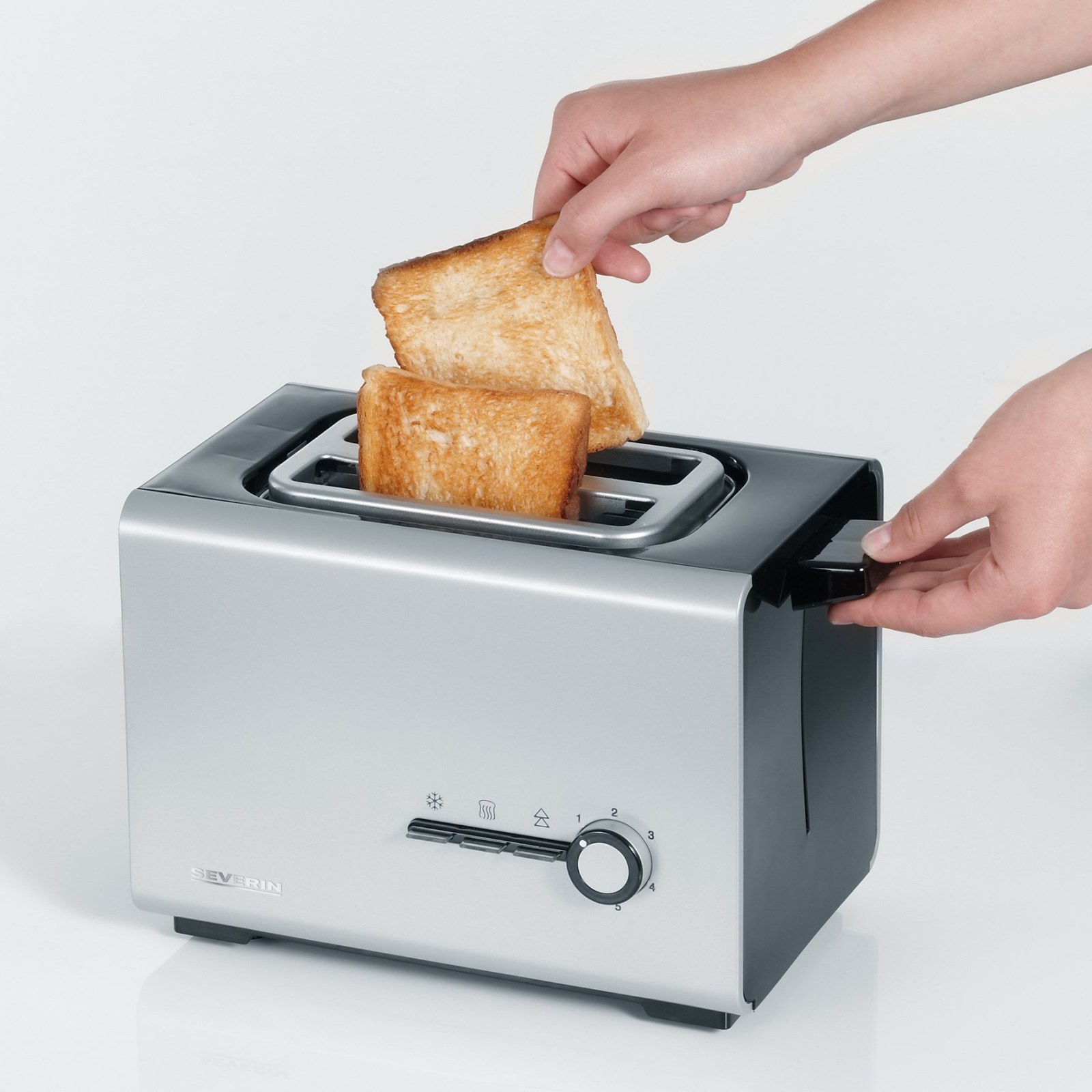 Severin Style AT 2519 Ekmek Kızartma Makinesi 900 W Siyah
