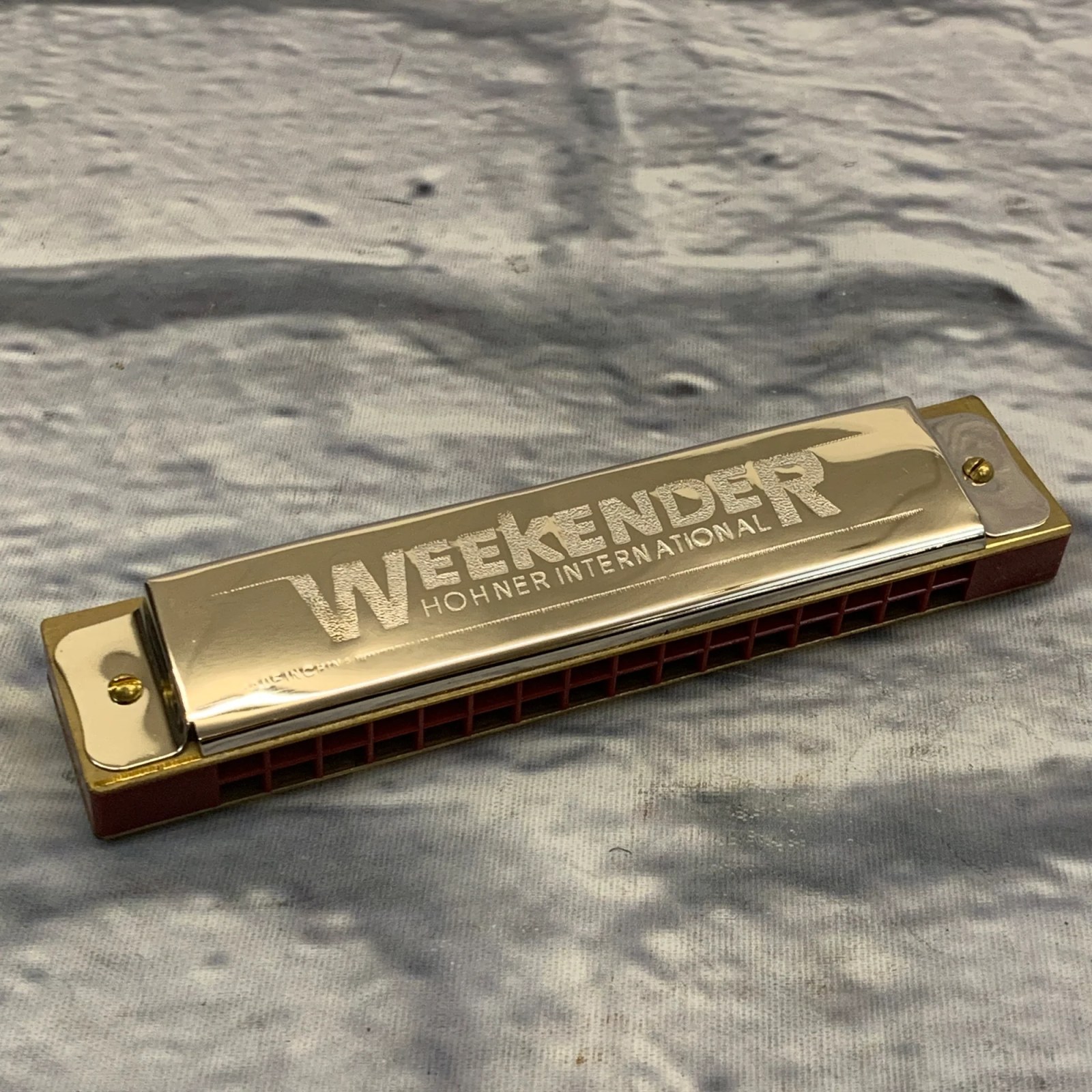 Hohner Weekender 2326/32C, тремоло-губная гармошка в C, 16 отверстий