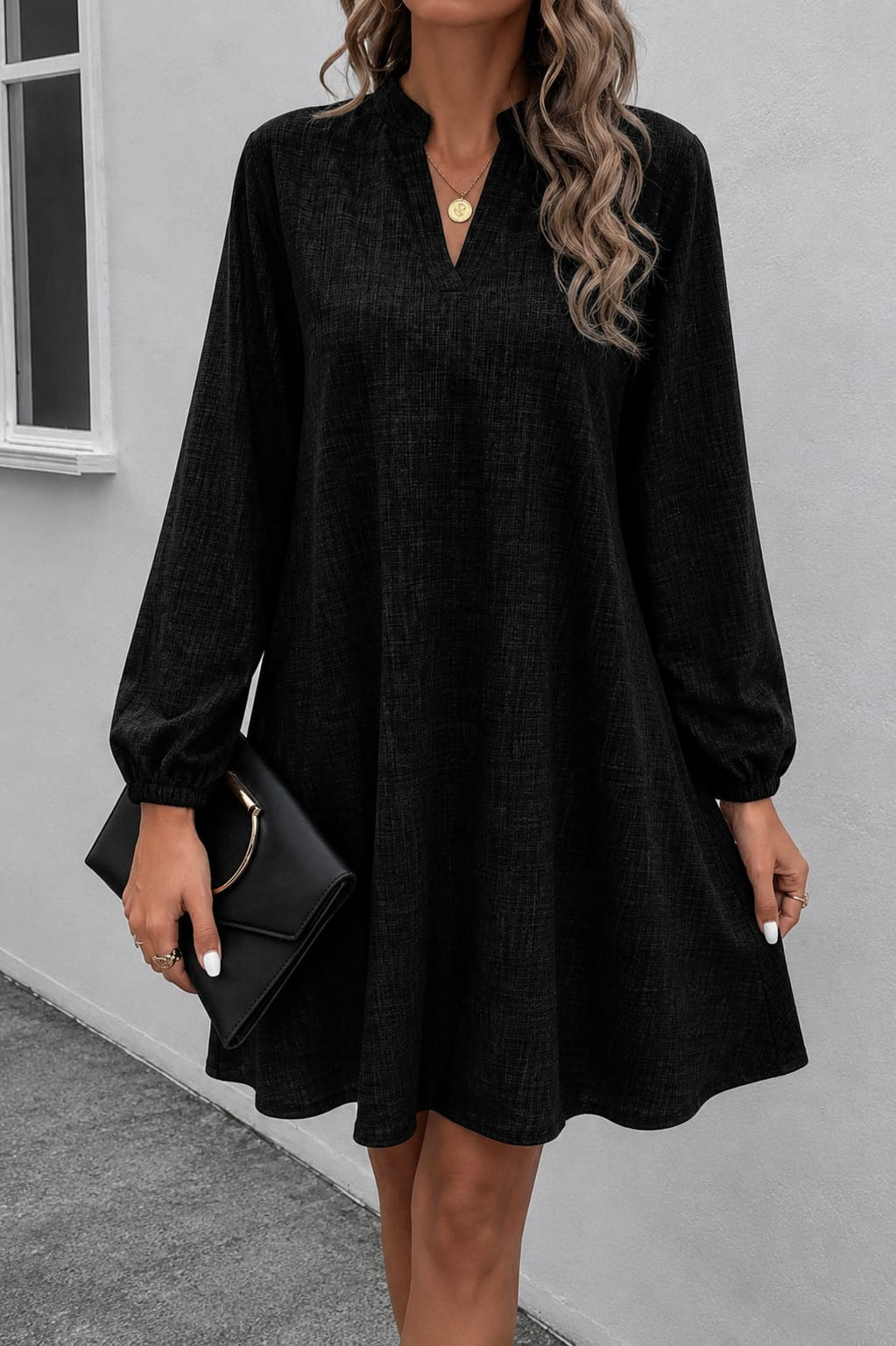 Girince 194825 Women's Long-Sleeve V-Neck Short Dress