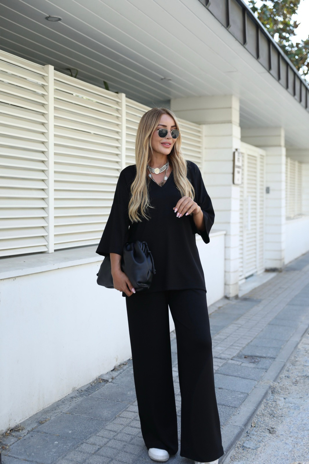 Girince 194741 Women's Long-Sleeve V-Neck Blouse and Trousers Set