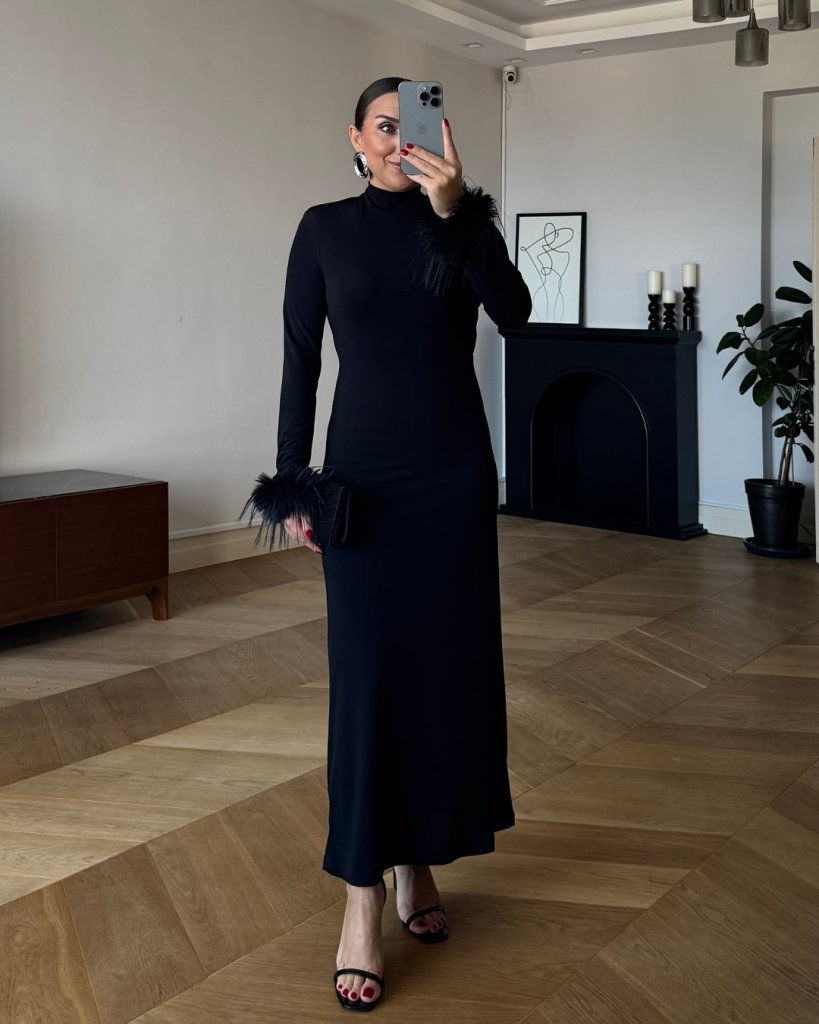 Girince 178575 Women's Long-Sleeve Turtleneck Maxi Dress