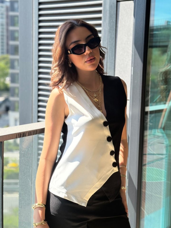 Girince 162087 Women's Sleeveless V-Neck Button-Front Color-Block Waistcoat