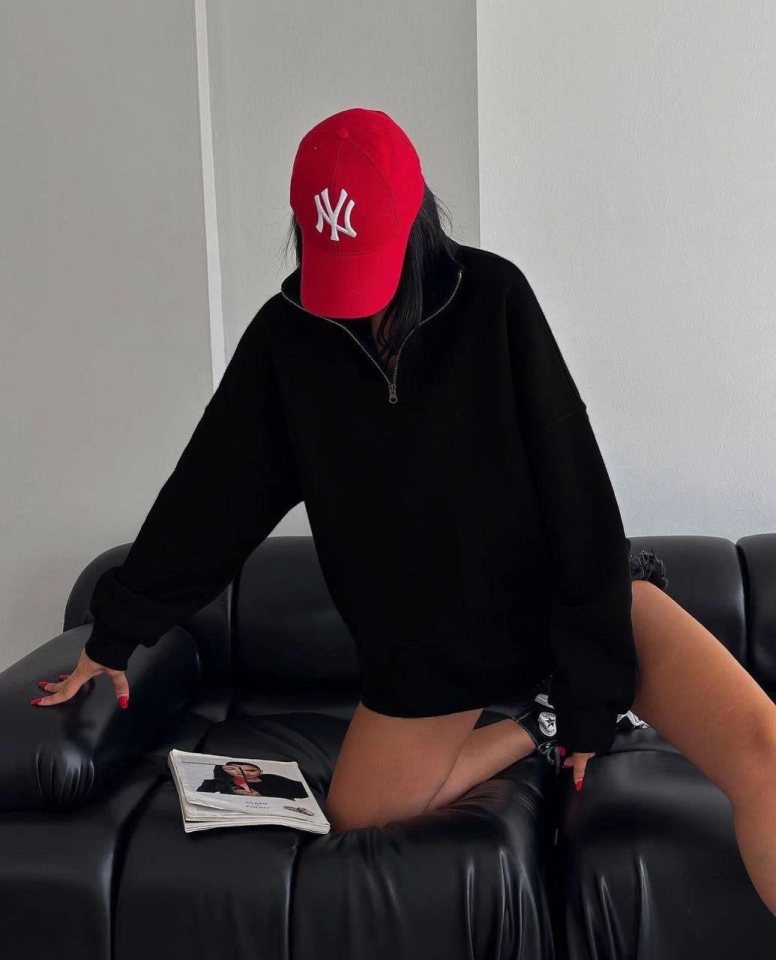 Girince 131059 Black Half-Zip Sweatshirt